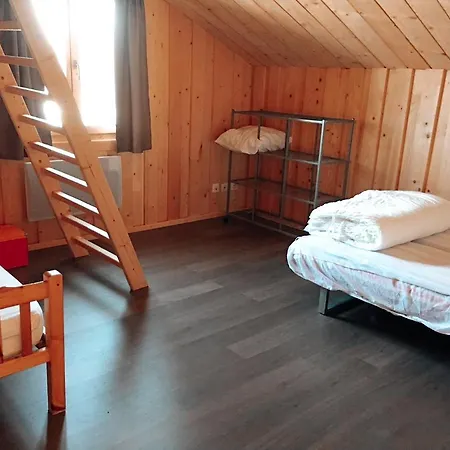 Chez Siouab Nyaraló *