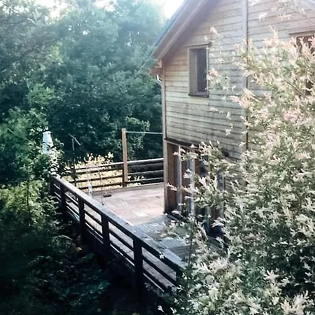 Chez Siouab Nyaraló *